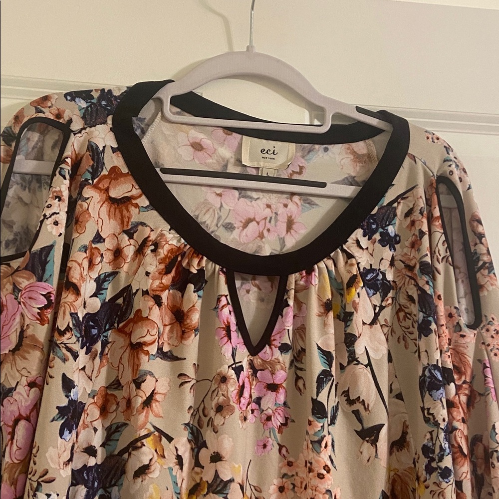 🧡 Women’s top - Picture 2 of 6